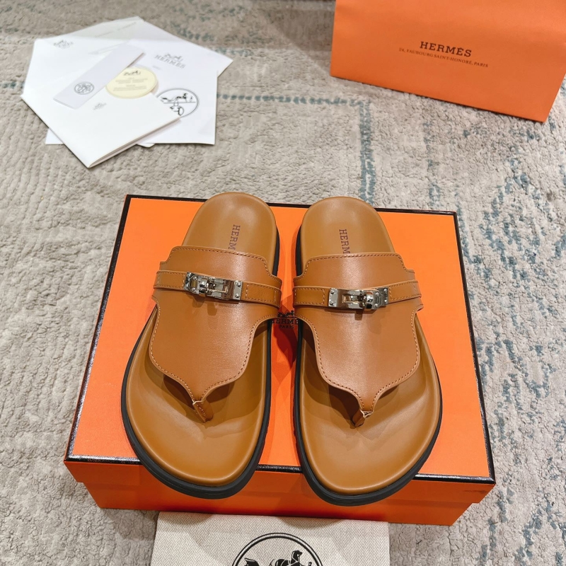 H**mes slippers